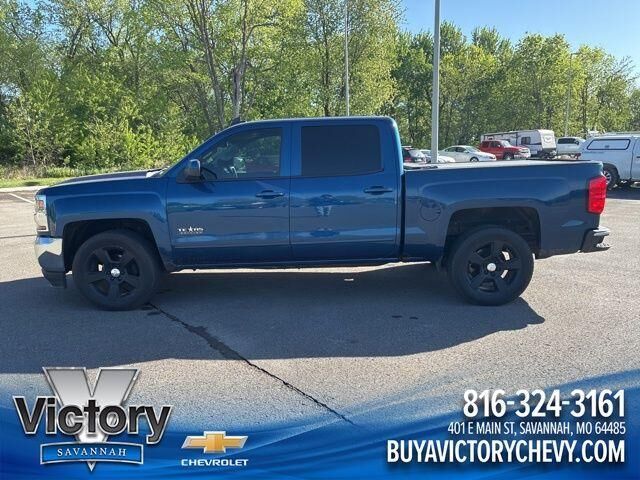 2017 CHEVROLET Silverado