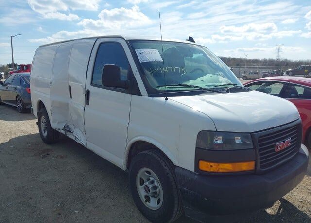 2018 GMC Savana