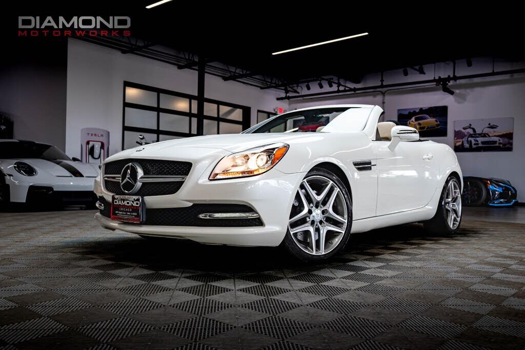 2012 MERCEDES-BENZ SLK-Class