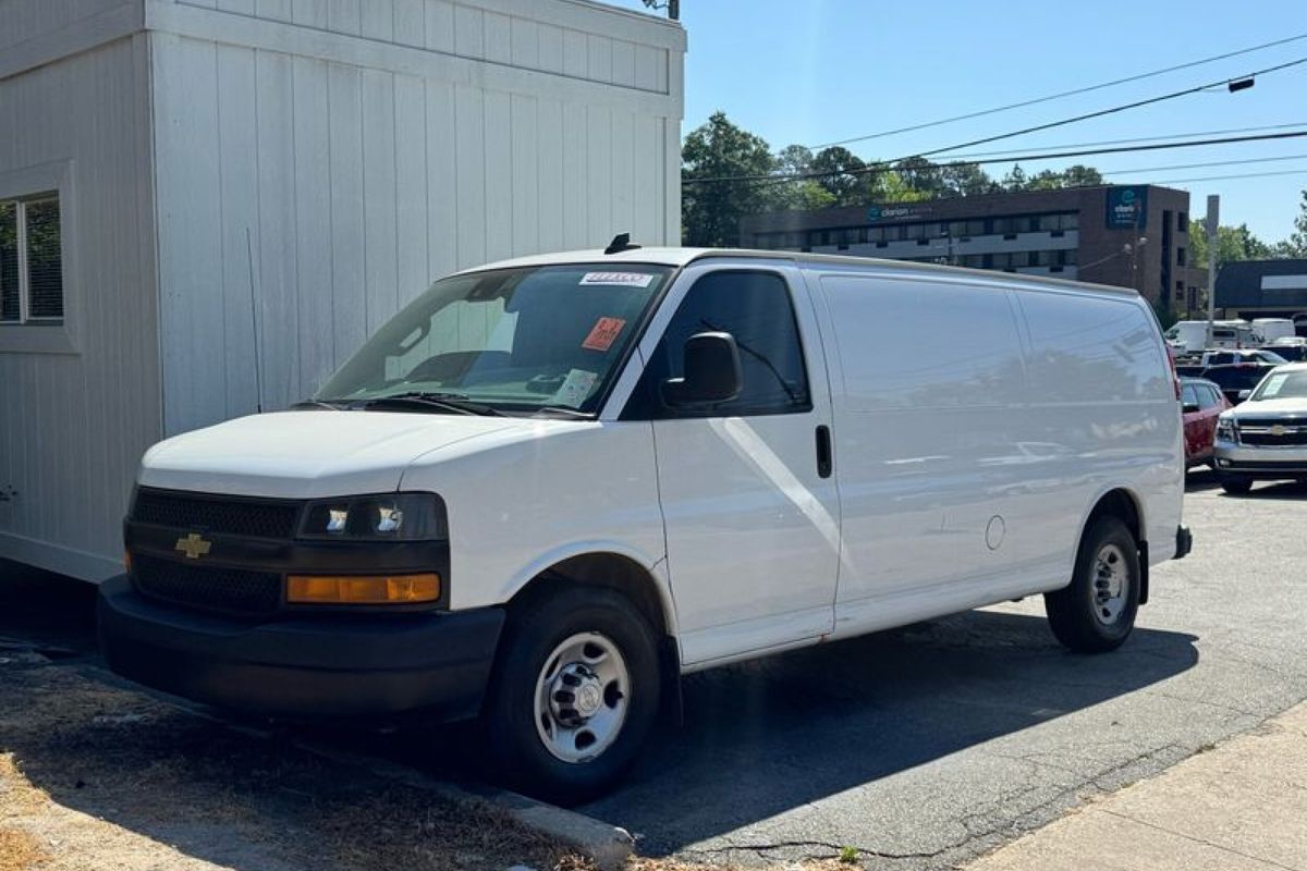 2019 CHEVROLET Express
