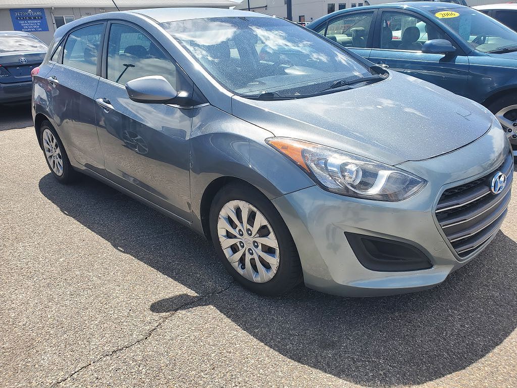 2017 HYUNDAI Elantra GT