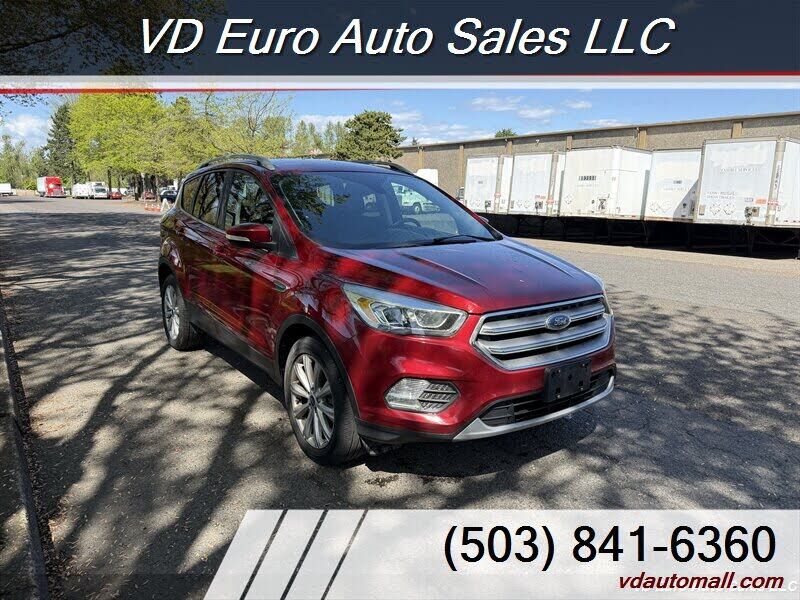 2017 FORD Escape