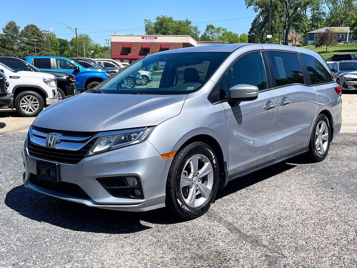 2018 HONDA Odyssey