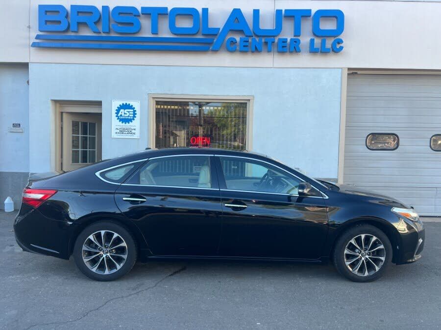 2016 TOYOTA Avalon