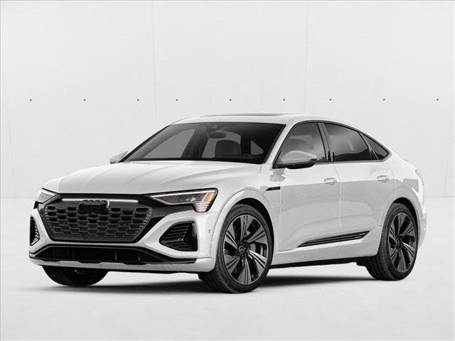 2024 AUDI Q8