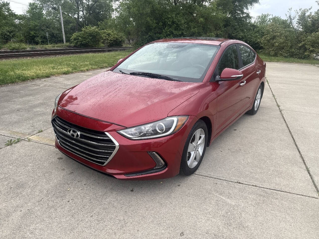 2017 HYUNDAI Elantra