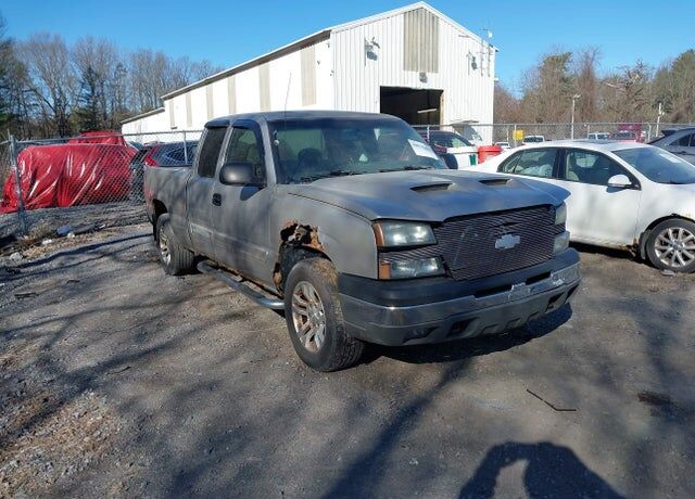 2004 CHEVROLET Silverado