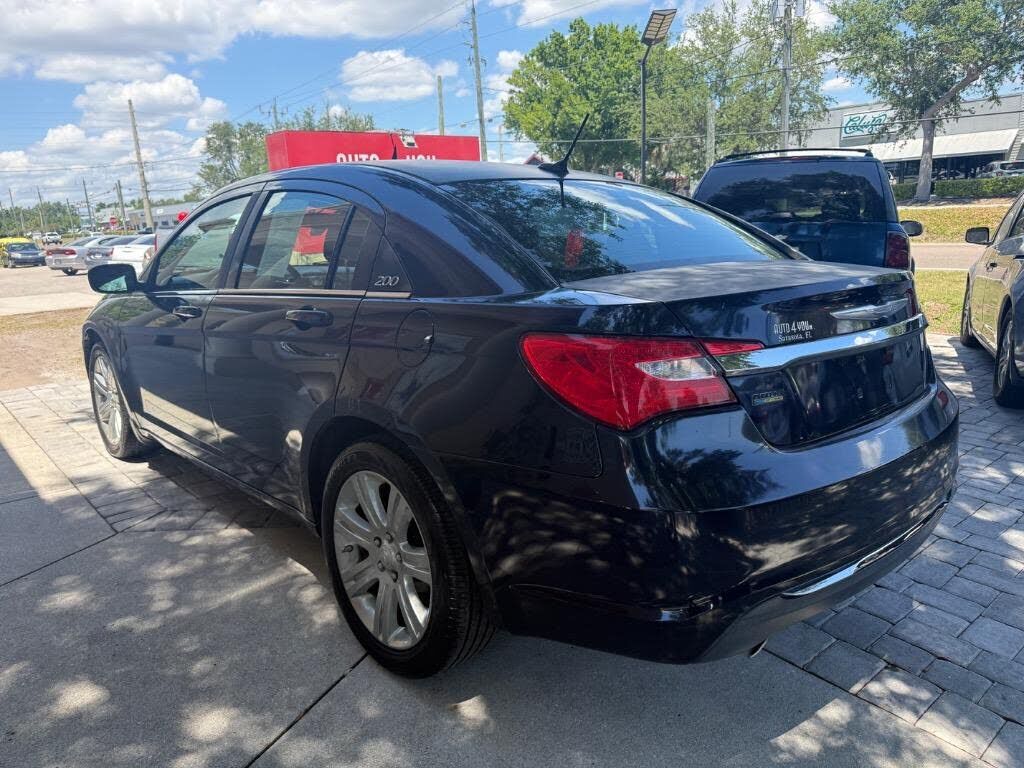 2012 CHRYSLER 200