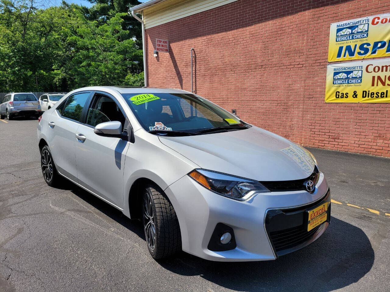 2014 TOYOTA Corolla