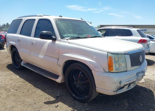 2003 CADILLAC Escalade
