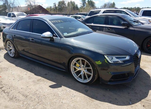 2017 AUDI A4