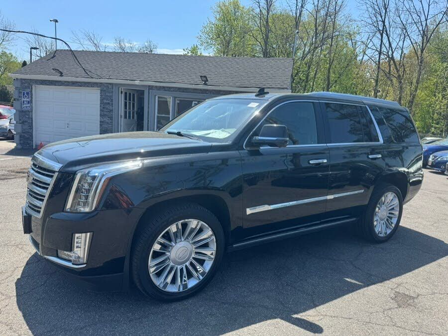 2016 CADILLAC Escalade