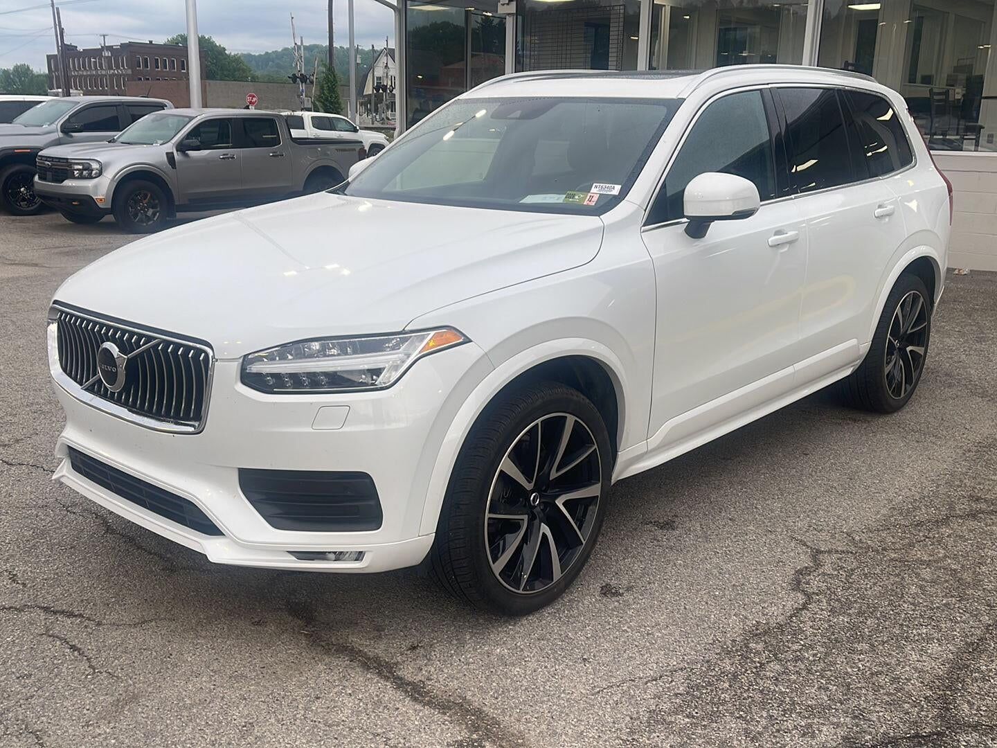 2021 VOLVO XC90
