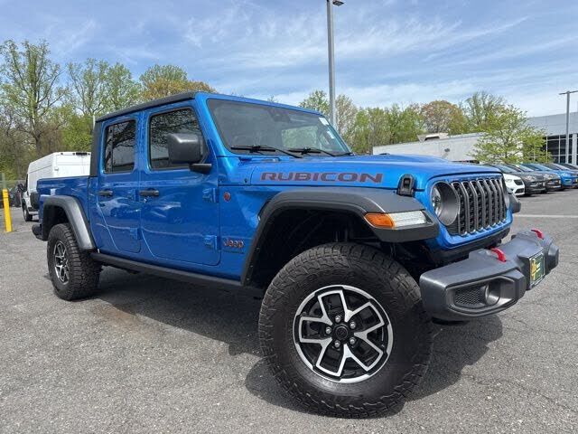 2024 JEEP Gladiator