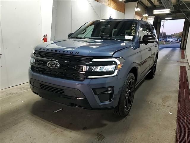 2023 FORD Expedition
