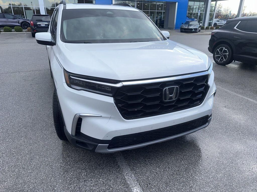 2023 HONDA Pilot
