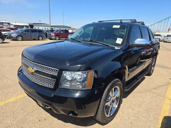 2013 CHEVROLET Avalanche