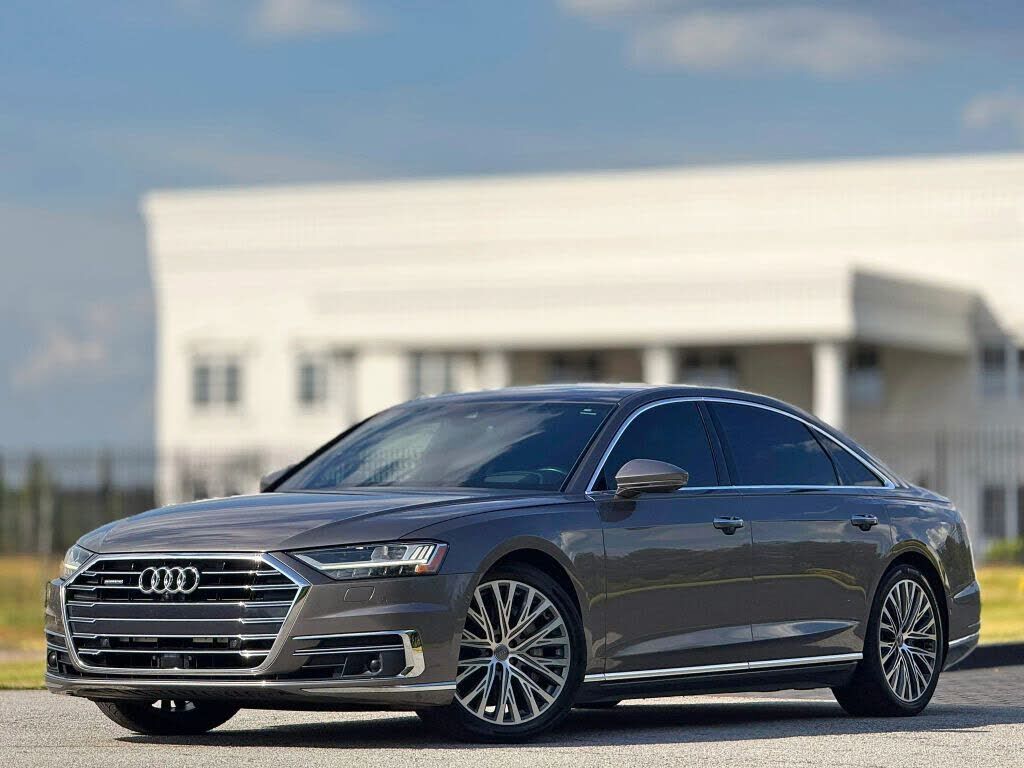 2019 AUDI A8