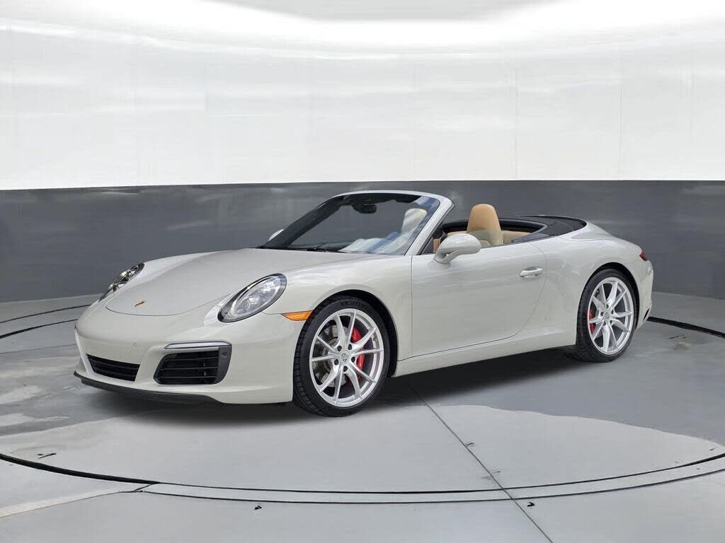 2019 PORSCHE 911