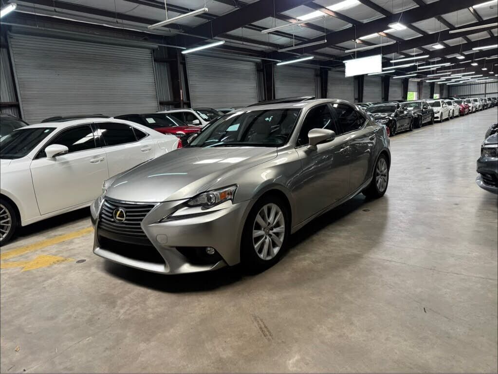 2016 LEXUS IS