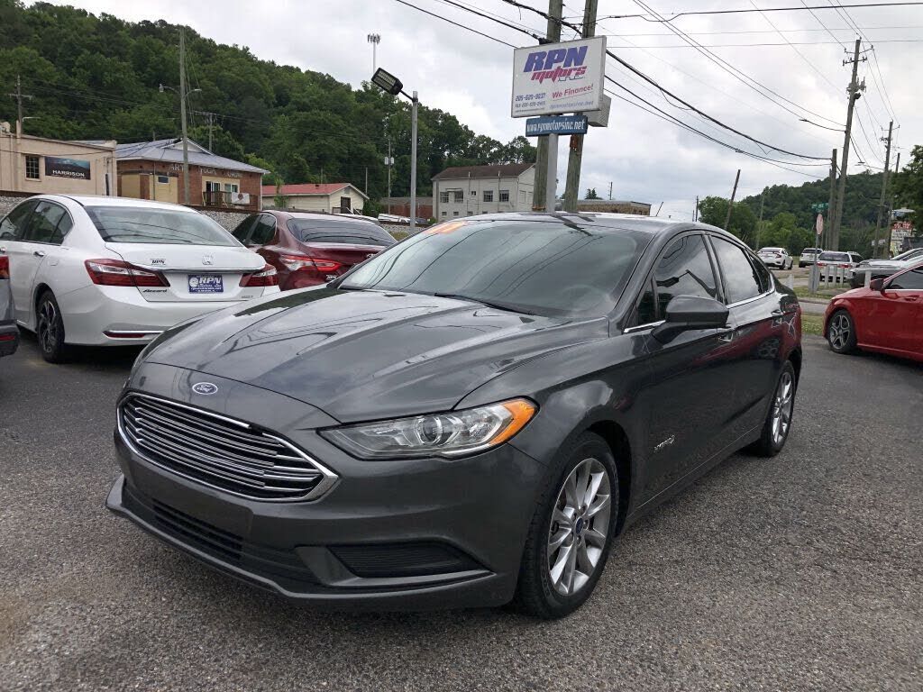 2017 FORD Fusion