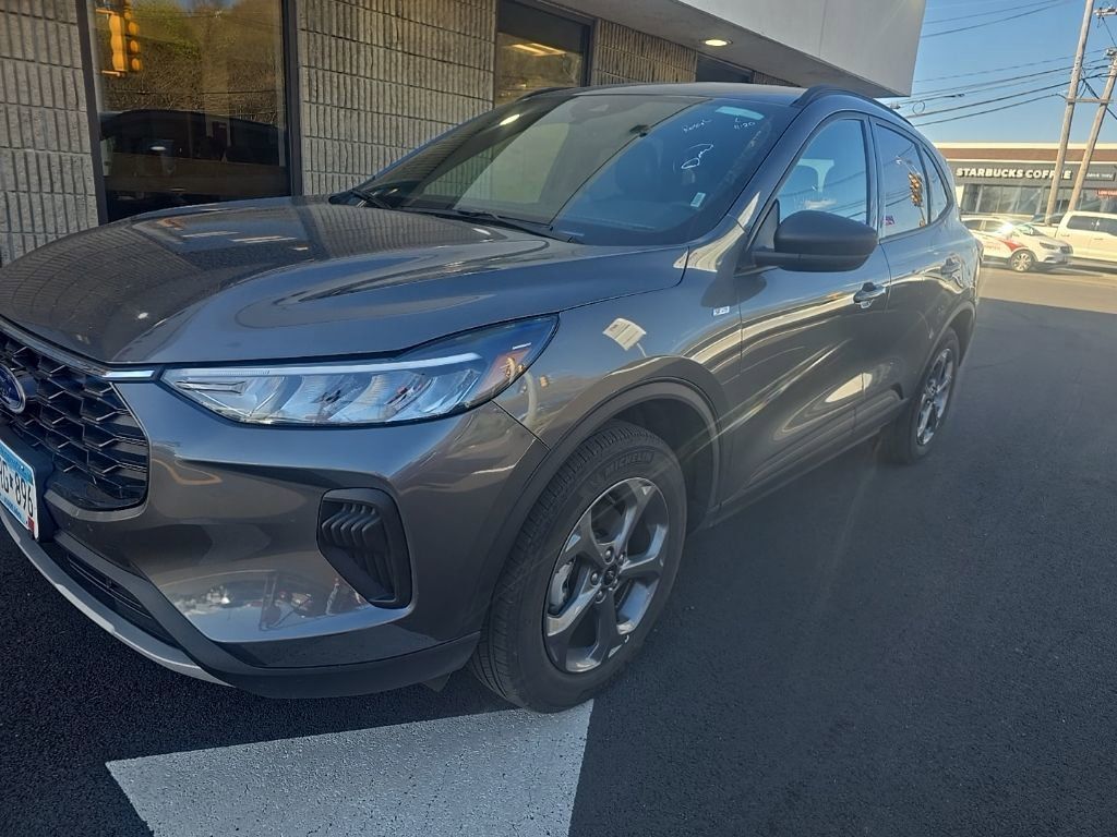 2025 FORD Escape