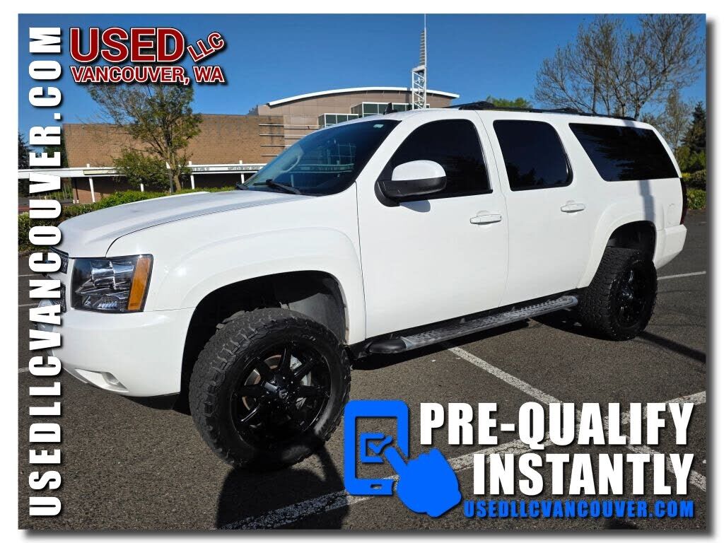 2011 CHEVROLET Suburban