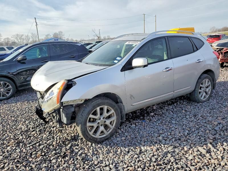 2013 NISSAN Rogue