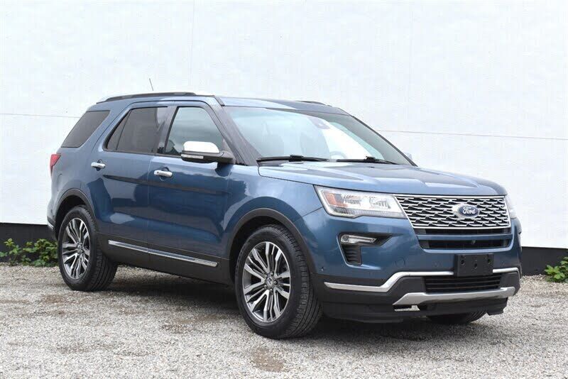 2018 FORD Explorer