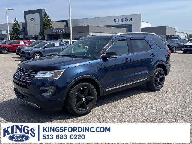 2017 FORD Explorer