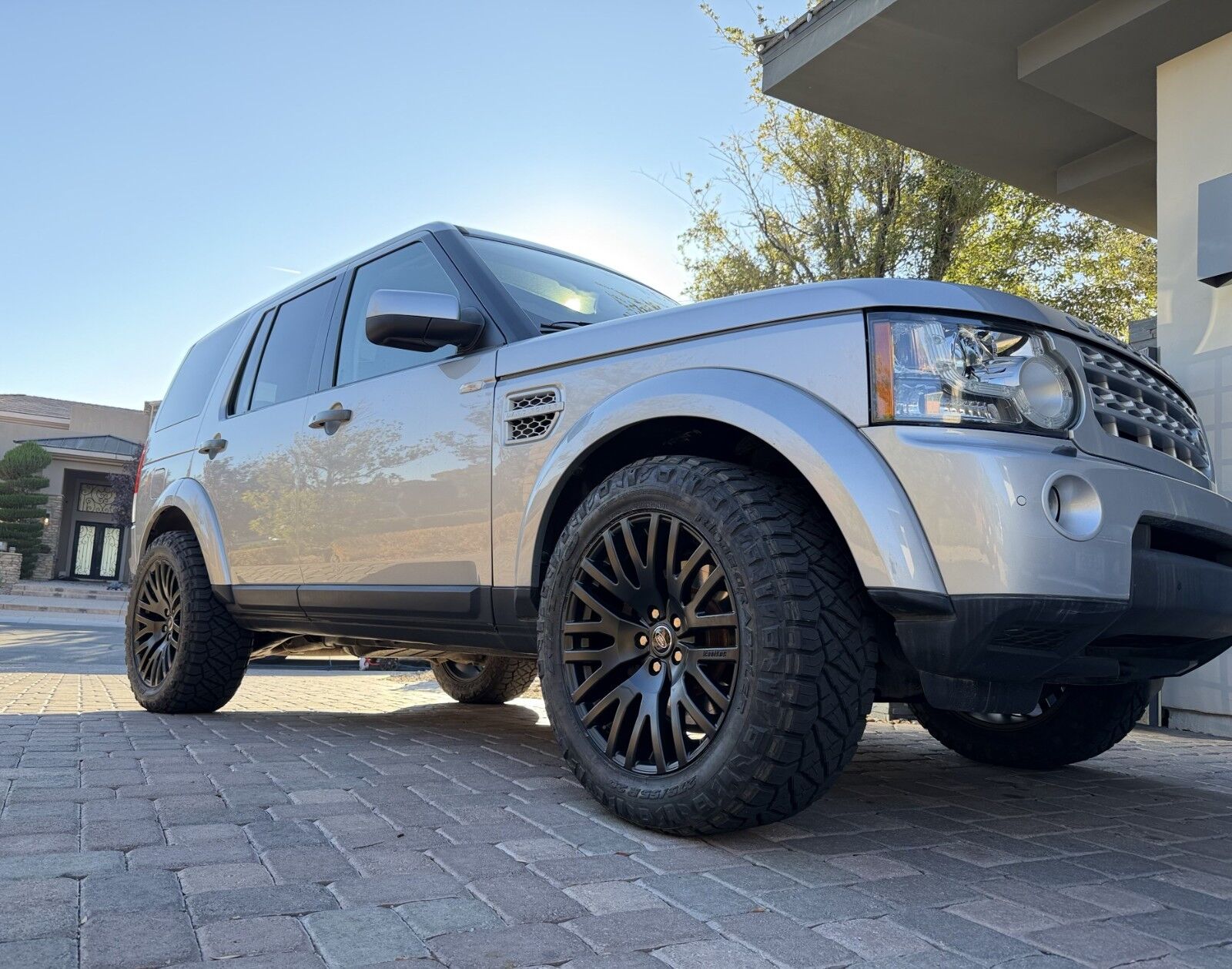Land Rover LR4