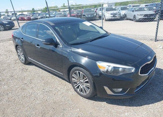 2016 KIA Cadenza