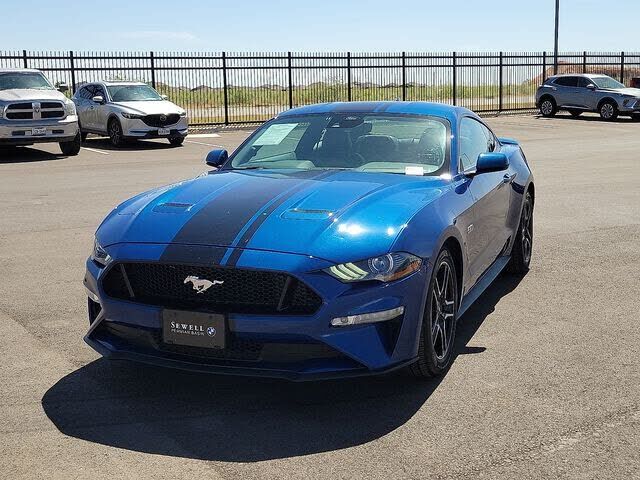 2022 FORD Mustang