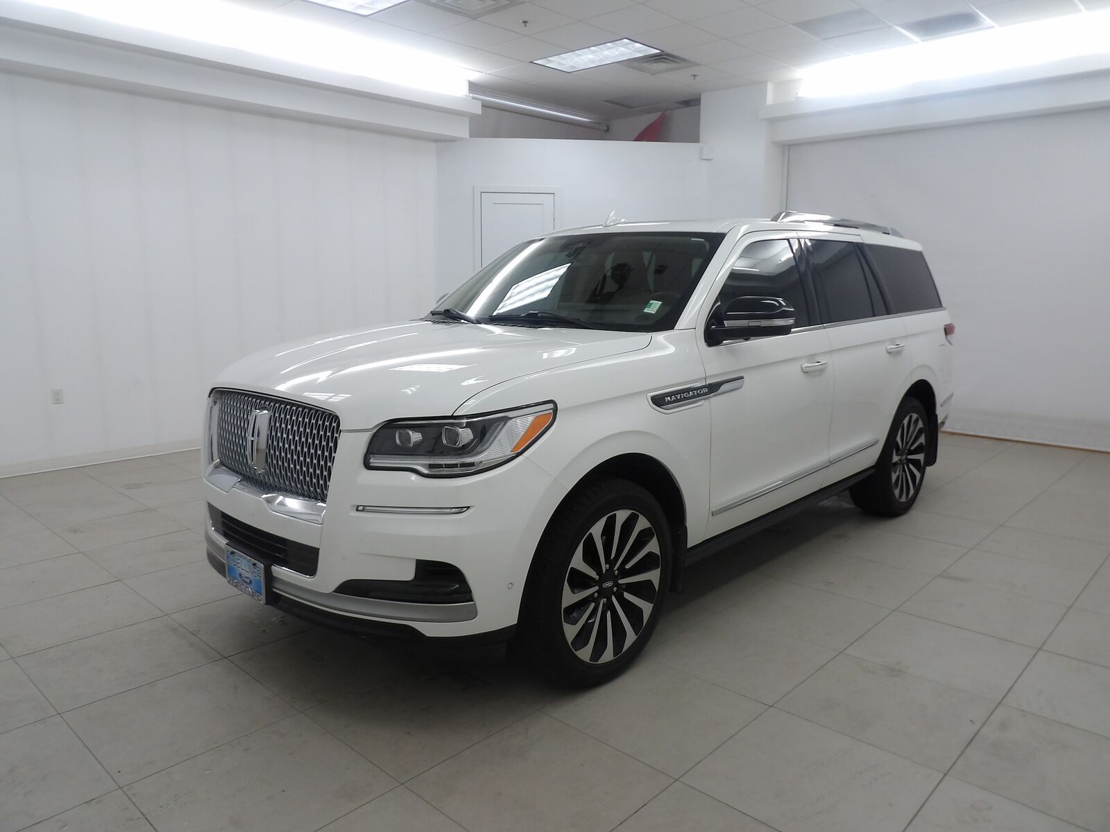 2022 LINCOLN Navigator