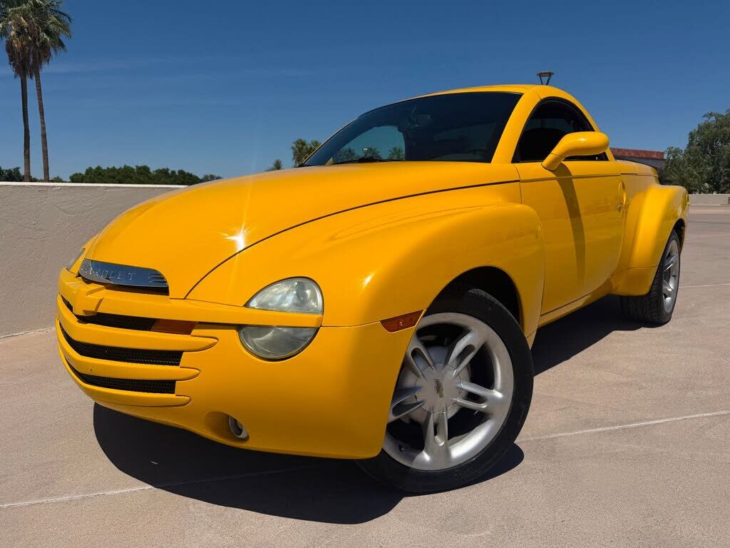 2004 CHEVROLET SSR