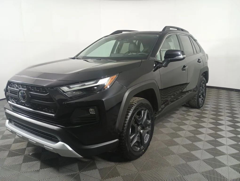 2024 TOYOTA RAV4