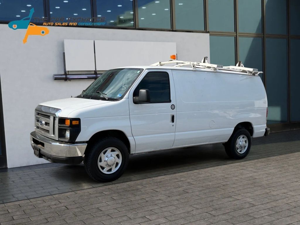 2012 FORD E-250