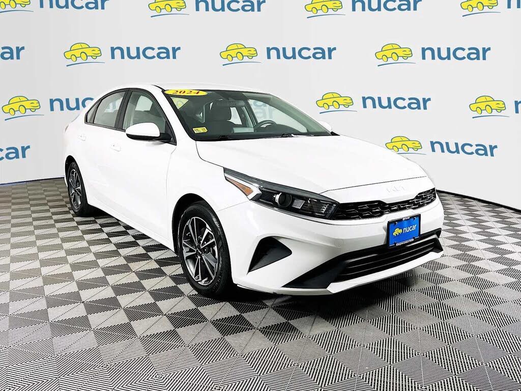 2024 KIA Forte