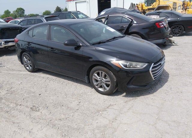 2018 HYUNDAI Elantra