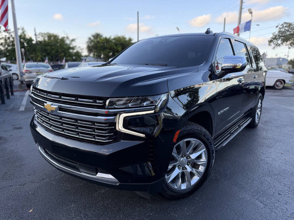 2022 CHEVROLET Suburban