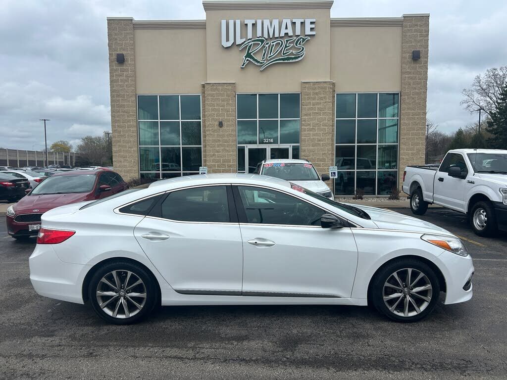 2017 HYUNDAI Azera