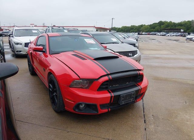 2014 FORD Mustang