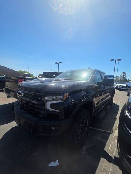 2024 CHEVROLET Silverado