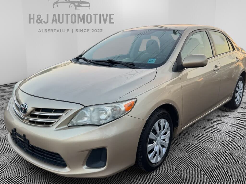 2013 TOYOTA Corolla