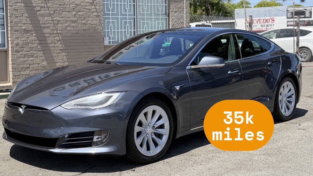 2018 TESLA Model S