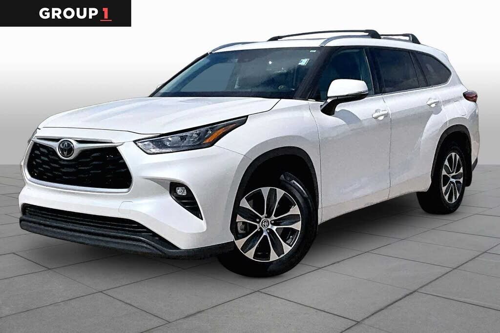 2020 TOYOTA Highlander