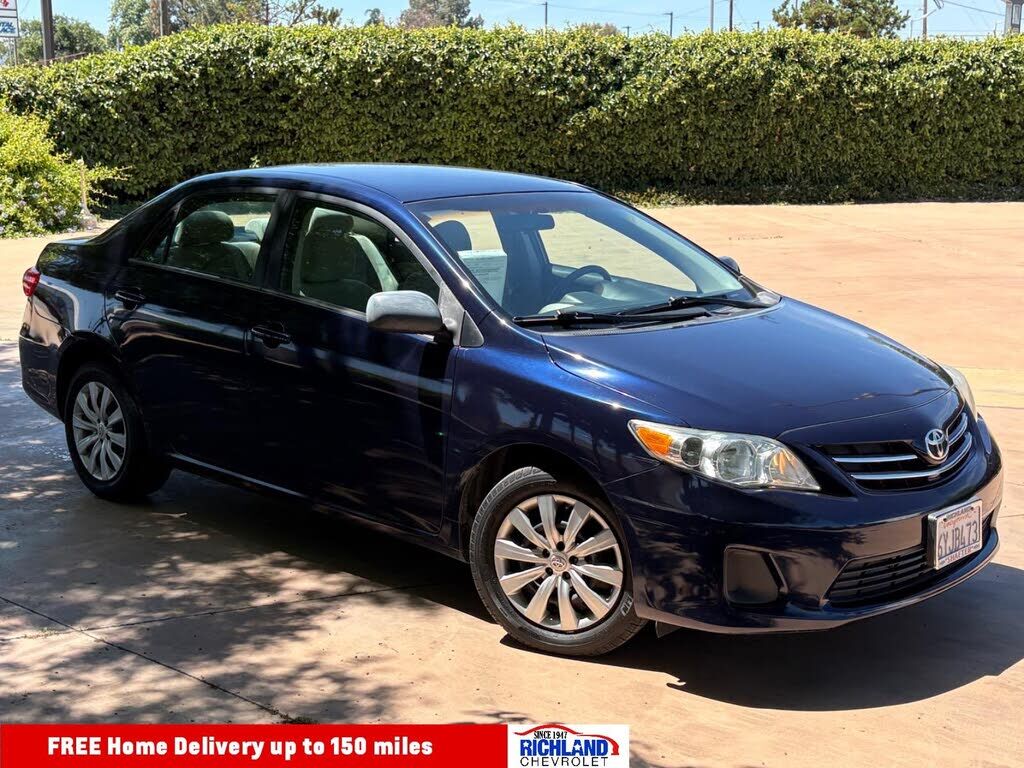 2013 TOYOTA Corolla
