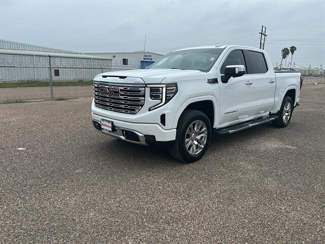 2024 GMC Sierra
