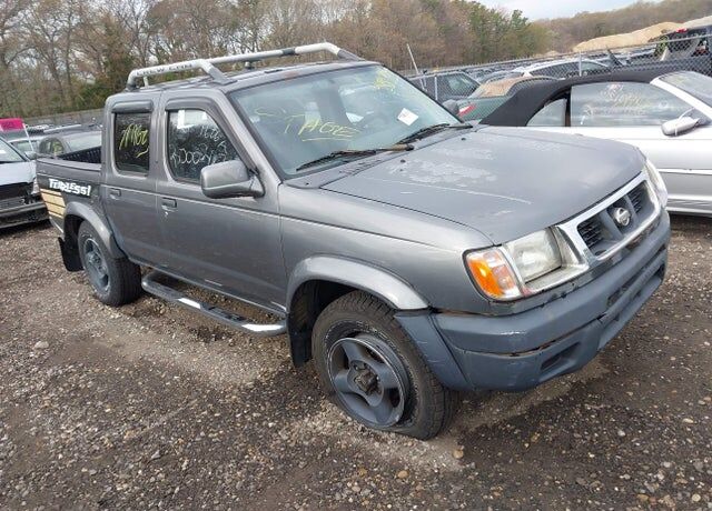 2000 NISSAN Frontier