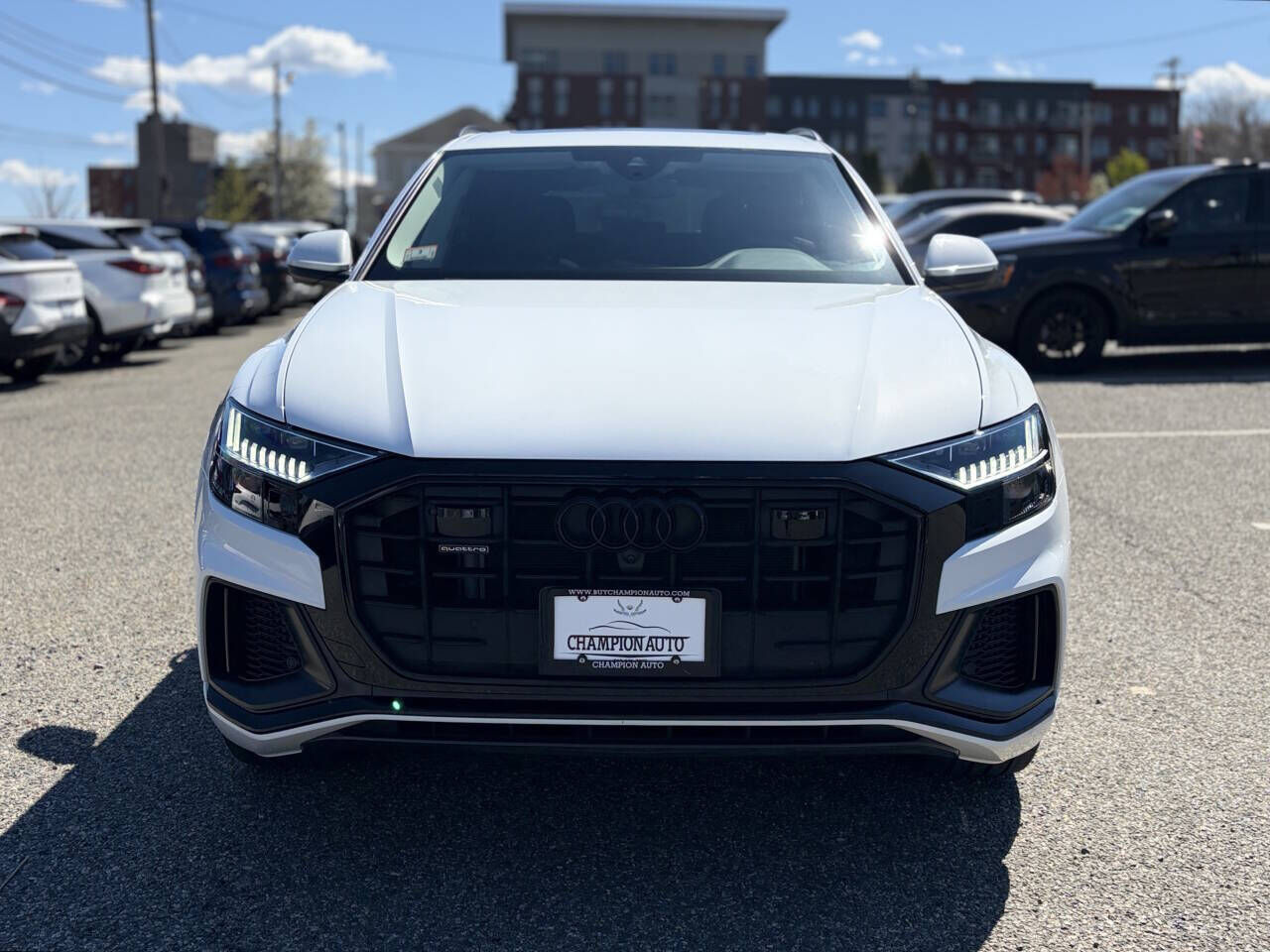 2023 Audi Q8